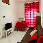 Matthias And Apartment Bari
