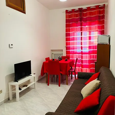 Matthias And Apartment Bari
