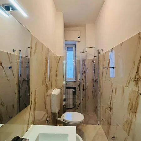 Matthias And Appartement Bari